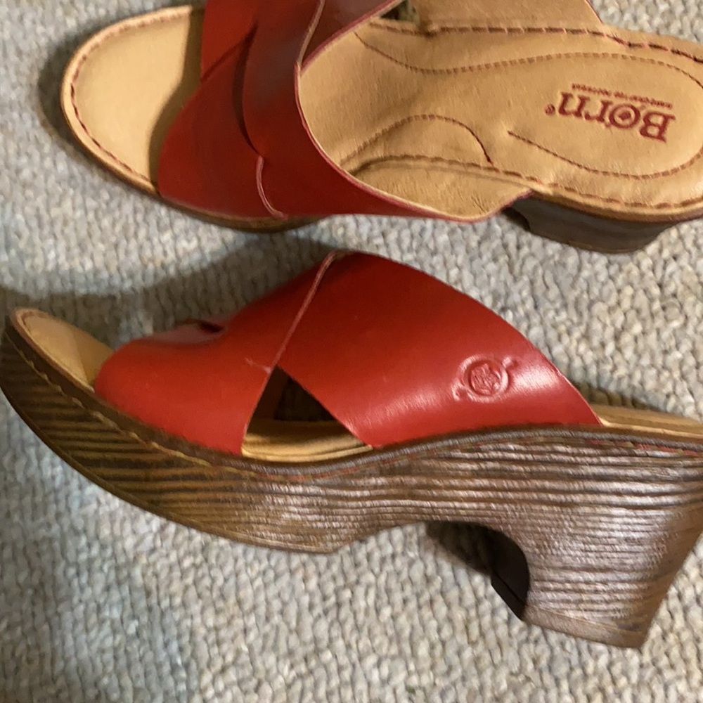 Ladies Shoes - Picture 2 of 2